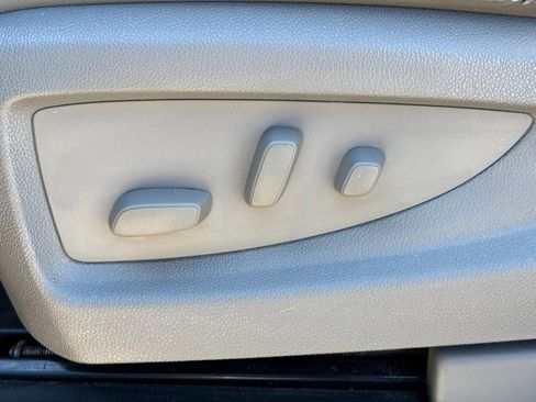 Used 2015 Chevrolet Silverado 1500 LTZ image 15