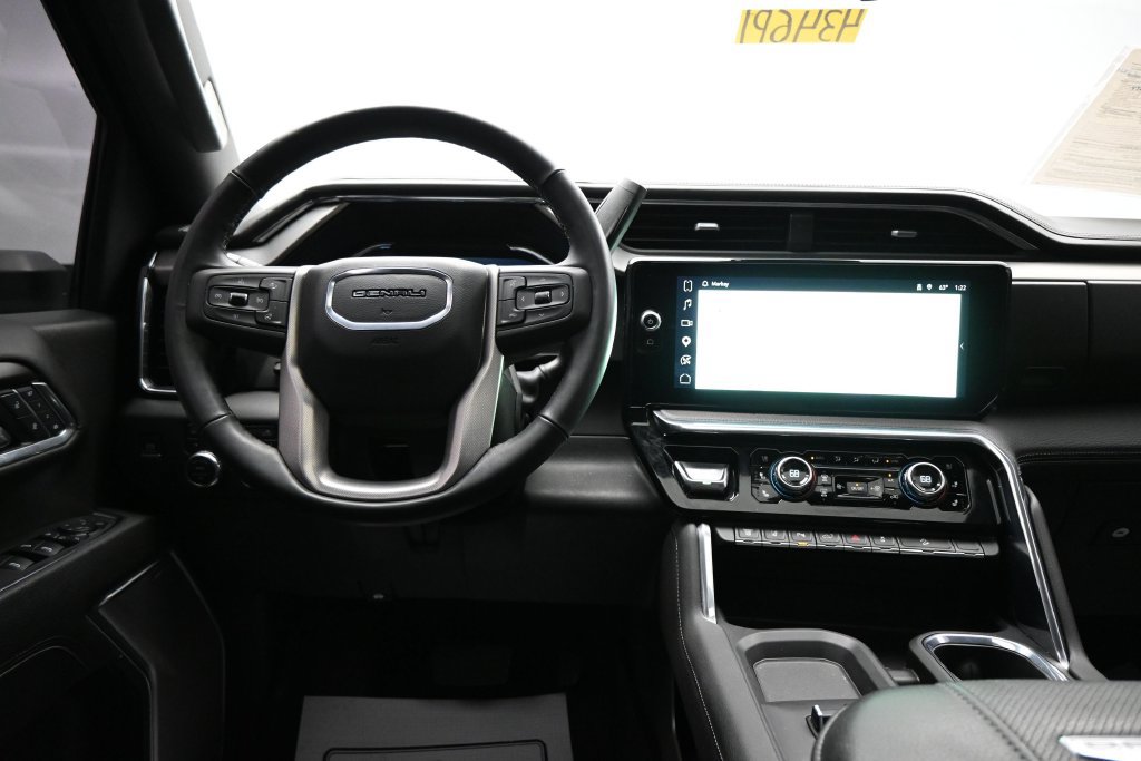 Used 2025 GMC Sierra 2500 Denali w/ Denali Reserve Package AWD/4WD image 17