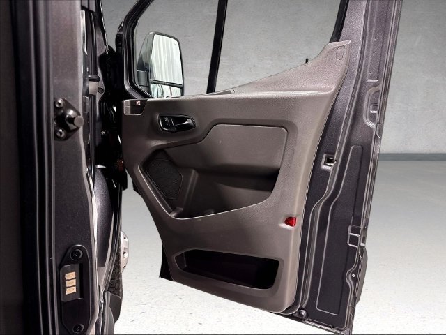 Used 2020 Ford Transit 150 XLT AWD/4WD image 30