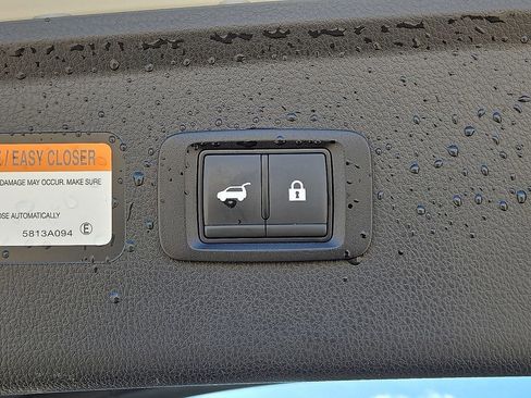 Used 2025 Mitsubishi Eclipse Cross SE image 12