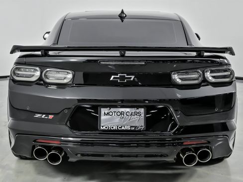 Used 2019 Chevrolet Camaro ZL1 image 11