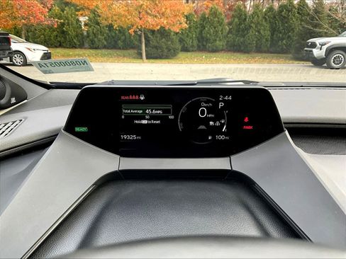 Used 2024 Toyota Prius Limited image 25