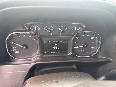 Used 2020 GMC Sierra 1500 SLT RWD image 6