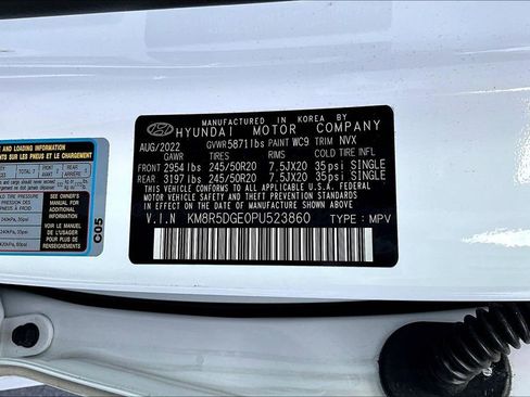 Used 2023 Hyundai Palisade Limited w/ Cargo Package AWD/4WD image 16