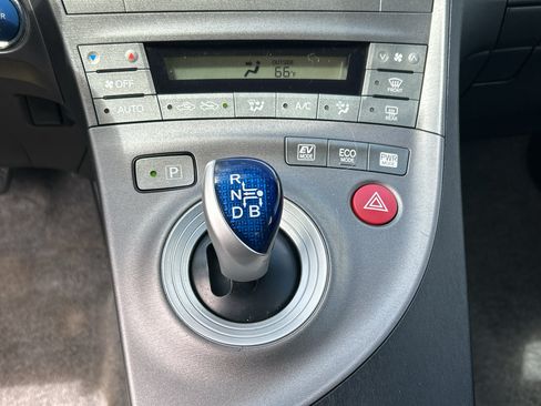 Used 2012 Toyota Prius Two FWD image 20