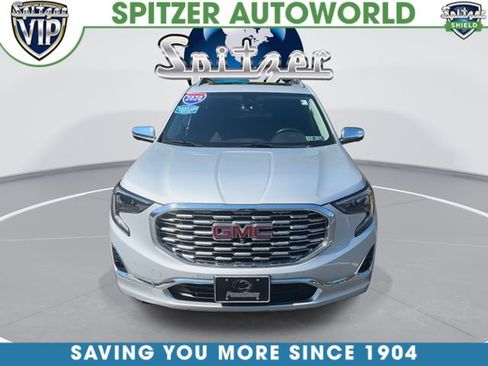 Used 2020 GMC Terrain Denali w/ Denali Premium Package AWD/4WD image 3