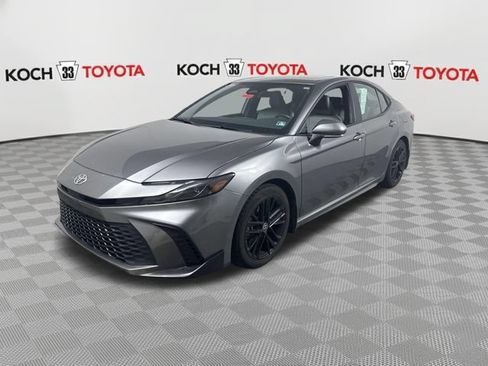 Used 2025 Toyota Camry SE w/ Multimedia Upgrade Package FWD image 3