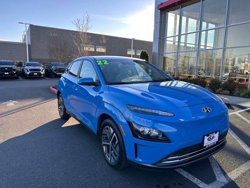 Used 2022 Hyundai Kona SEL w/ Convenience Package image 1