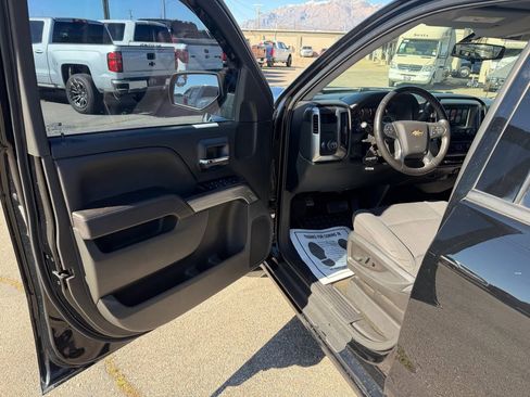 Used 2017 Chevrolet Silverado 1500 LT w/ All Star Edition image 11