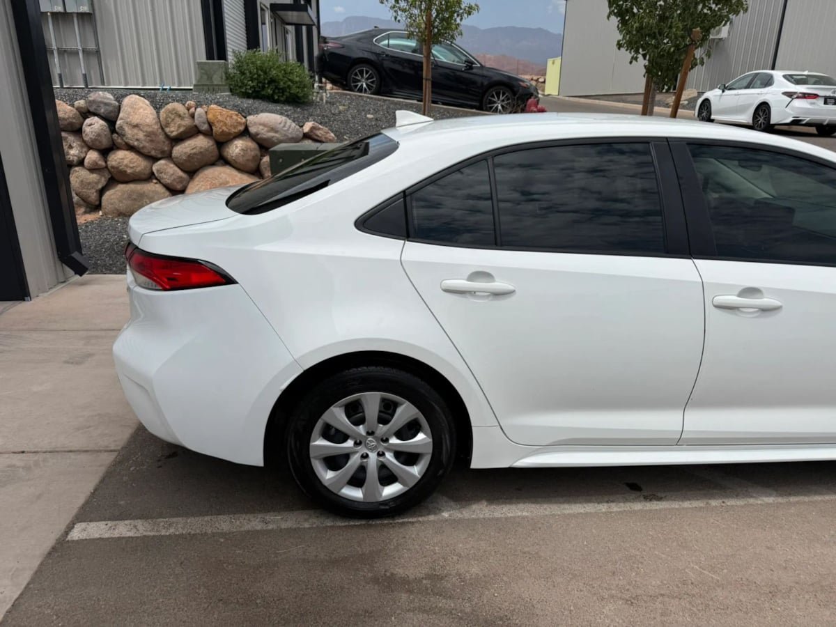 Used 2024 Toyota Corolla LE FWD image 10