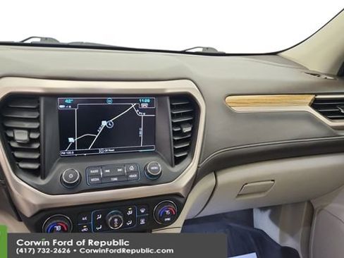 Used 2018 GMC Acadia Denali w/ Technology Package image 22