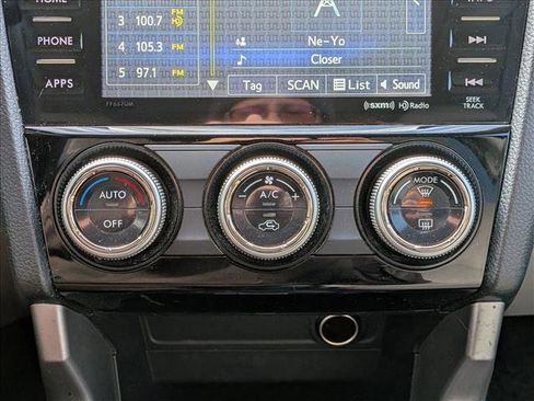 Used 2016 Subaru Forester 2.5i Limited w/ Popular Package #2 image 14