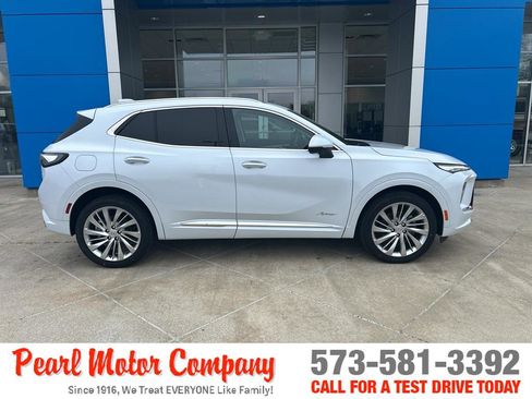 New 2026 Buick Envision Avenir AWD/4WD image 3