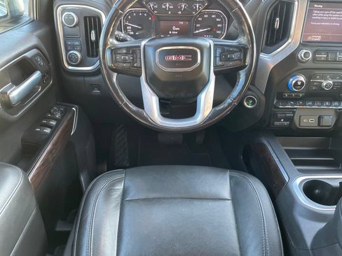 Used 2020 GMC Sierra 1500 SLT RWD image 21