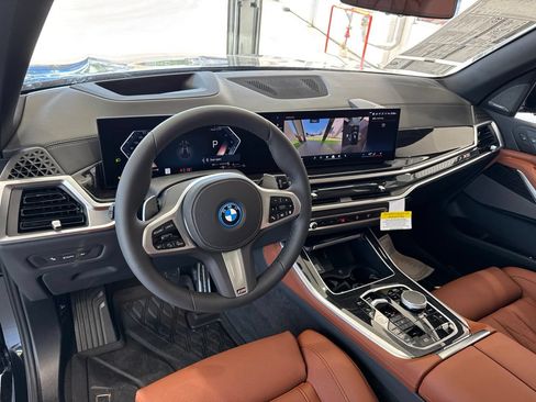 New 2026 BMW X5 xDrive50e w/ M Sport Package AWD/4WD image 9
