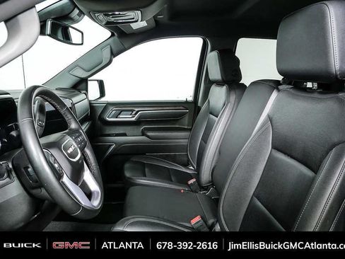 Used 2025 GMC Sierra 1500 SLT AWD/4WD image 5