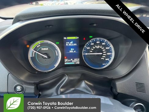 Used 2021 Subaru Crosstrek Hybrid AWD/4WD image 29