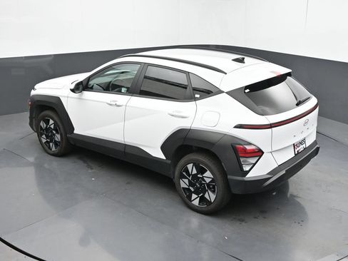 Used 2024 Hyundai Kona SEL AWD/4WD image 39