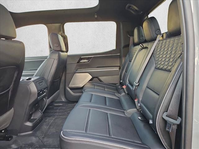 Used 2024 GMC Sierra EV Denali AWD/4WD image 15