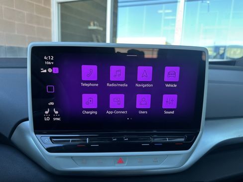 Used 2021 Volkswagen ID.4 1st Edition image 21