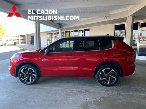 Used 2025 Mitsubishi Outlander SEL image 7