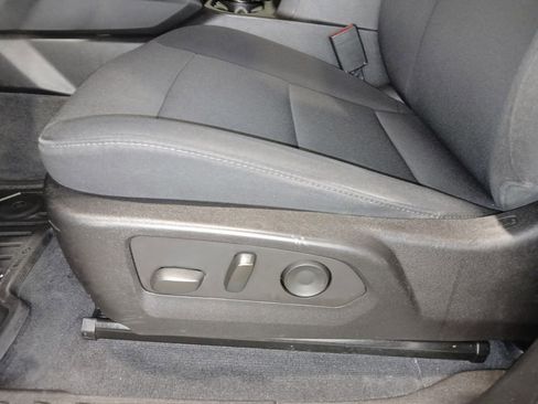 Certified 2023 Chevrolet Colorado W/T w/ WT Convenience Package II image 16