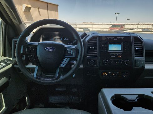 Used 2022 Ford F250 XL w/ Power Equipment Group AWD/4WD image 11
