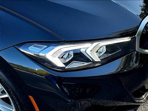 Used 2024 BMW 330i xDrive Sedan w/ Convenience Package image 31