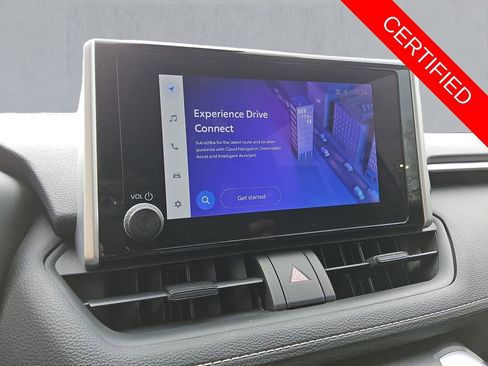 Used 2024 Toyota RAV4 LE image 19