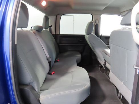 Used 2017 RAM 1500 Express image 28