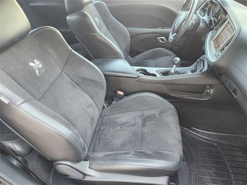 Used 2022 Dodge Challenger R/T Scat Pack image 10