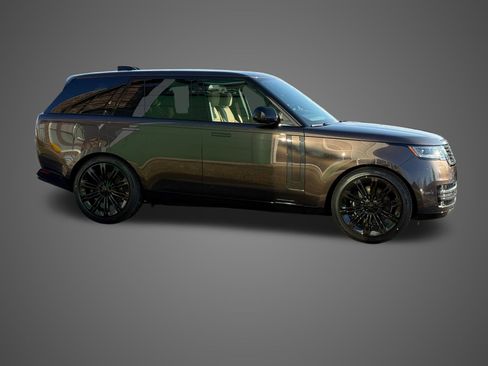 New 2026 Land Rover Defender 110 S image 33