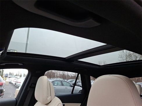 New 2026 Mercedes-Benz GLC 300 4MATIC image 13