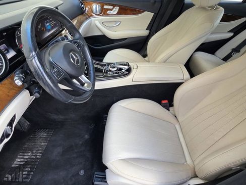 Used 2018 Mercedes-Benz E 300 w/ Premium 1 Package image 6