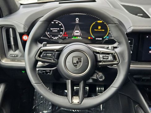 New 2026 Porsche Cayenne Turbo image 15