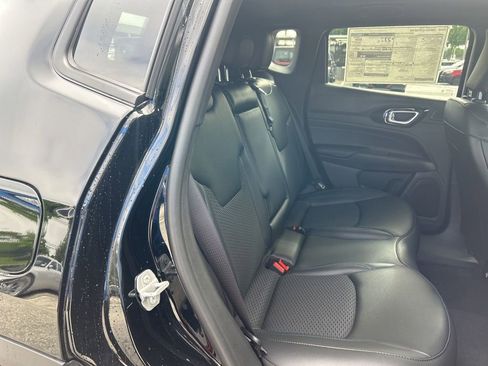 New 2025 Jeep Compass Latitude w/ Sun & Sound Group image 26
