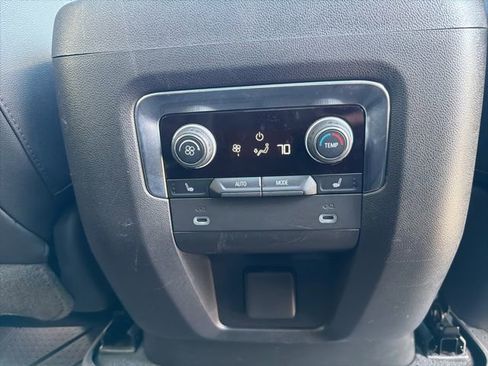 Used 2022 Chevrolet Tahoe High Country image 42