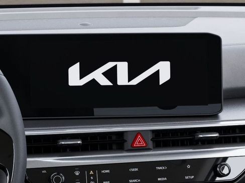 New 2026 Kia Sorento LX FWD image 21