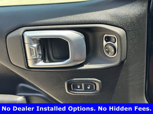 Used 2026 Jeep Wrangler Unlimited Rubicon AWD/4WD image 23