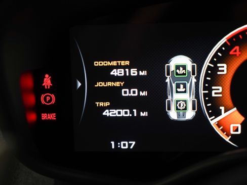 Used 2019 McLaren 600LT RWD image 38