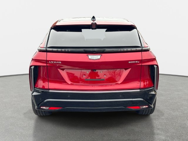 Certified 2024 Cadillac Lyriq Luxury w/ LPO, Floor Liner Package AWD/4WD image 4