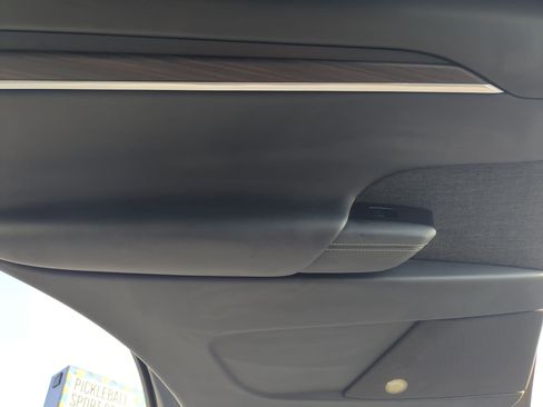 Used 2024 Tesla Model X image 29