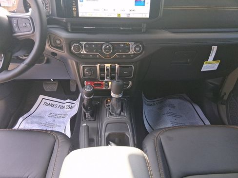 New 2025 Jeep Wrangler Unlimited Rubicon 392 image 12
