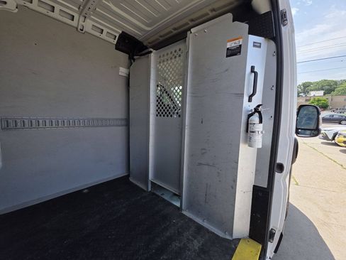 Used 2023 RAM ProMaster 3500 w/ Fleet Safety Group (AWQ) FWD image 16