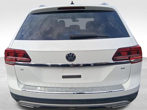 Used 2019 Volkswagen Atlas SE w/ Towing Package FWD image 5