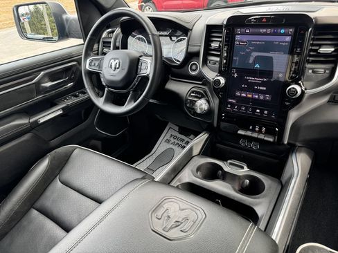 Used 2025 RAM 1500 Laramie AWD/4WD image 25