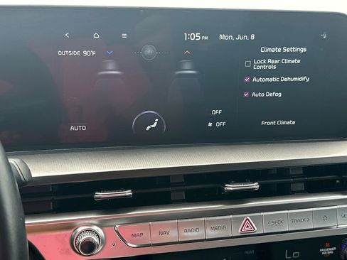 Used 2023 Kia Telluride S FWD image 27