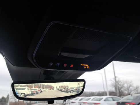 Used 2024 Chevrolet Blazer EV RS image 35