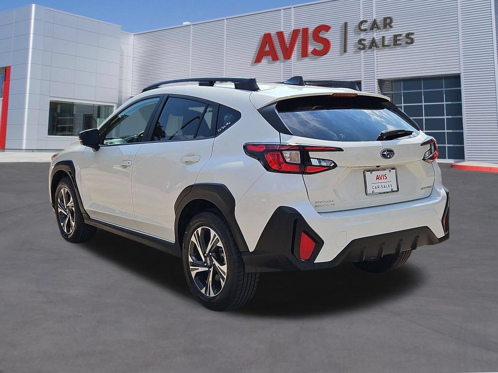 Used 2025 Subaru Crosstrek 2.5i Premium AWD/4WD image 9