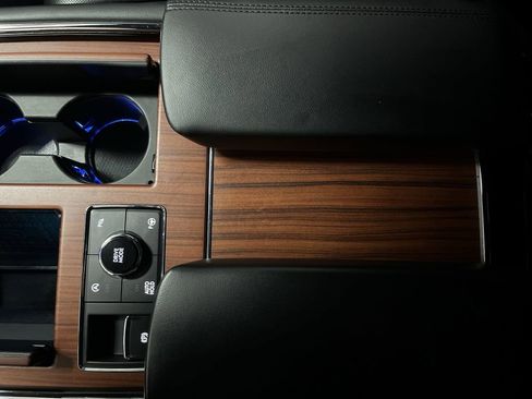 Used 2020 Lincoln Navigator L Reserve w/ Luxury Package image 22